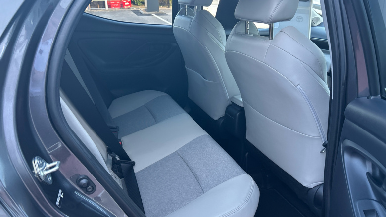 Toyota Yaris 1.5 Hybrid Excel 5dr CVT Hybrid Hatchback